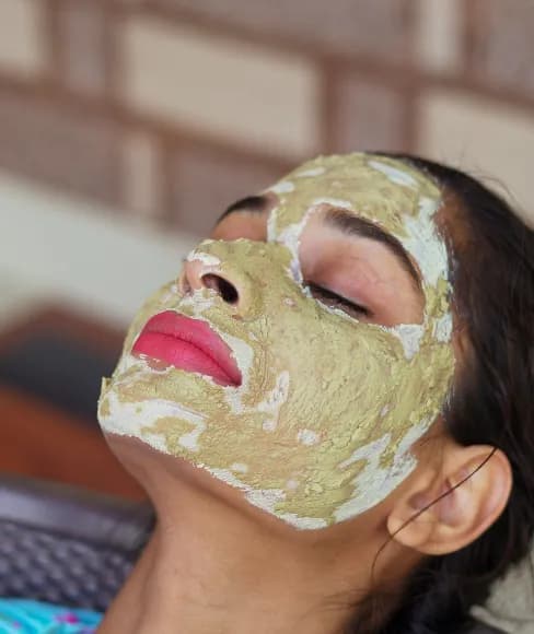 What Is Mud Therapy and What Are Its Top Benefits?