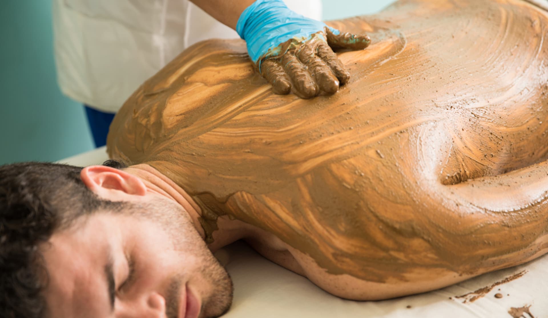 Advanced hydrotherapy and naturopathy treatment facilities at VSR Vriksha Hyderabad